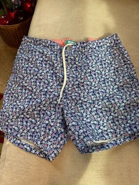Bonobos Blue Floral Hybrid Shorts